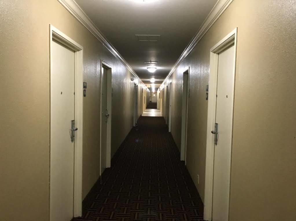 Super 8 By Wyndham Vicksburg Motel Luaran gambar
